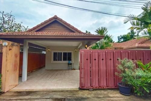 Baronial Pool Villas Pattaya 23