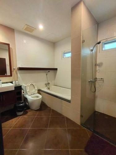 Baronial Pool Villas Pattaya 23