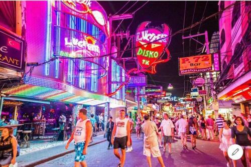 Apartamento The Base Center Pattaya 1 Bedroom By Simon