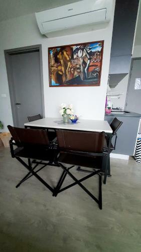 Apartamento The Base Central Pattaya