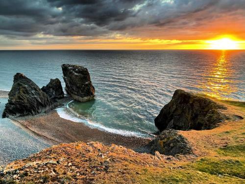 Mynydd A M�r