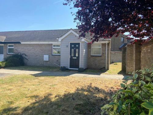 Modern And Spacious Open Plan Bungalow
