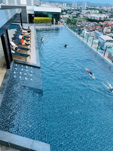 Apartamento The Base Center Pattaya