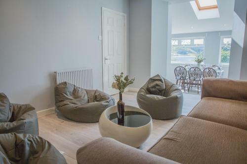 Villa Sea Front Cottage