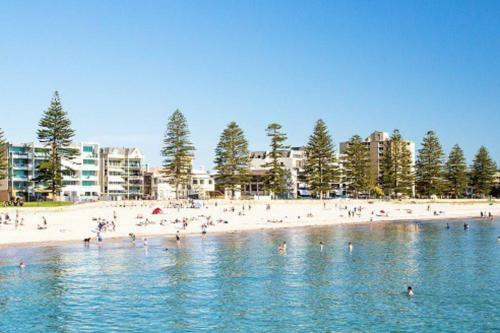 Apartamento Cityviews @ Glenelg * Pool/beach * Free Parking *