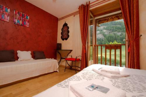 Hotel La Ba�ta Du Loup