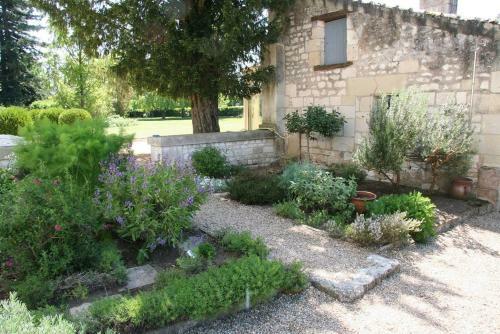 Ch�teau De Bournand B&B