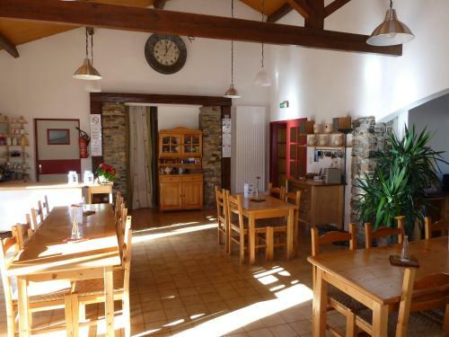 Hostal Gite Des Monges