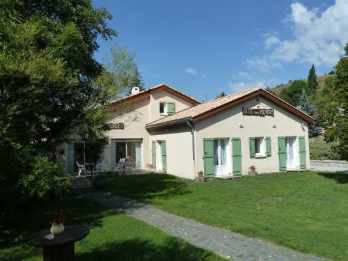Hostal Gite Des Monges