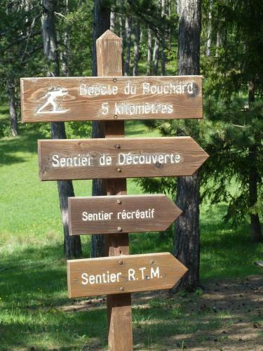 Hostal Gite Des Monges