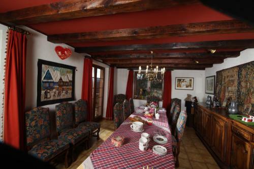 Bed & Breakfast Maison D'h�tes La Cerisaie