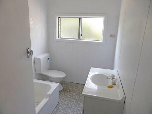 West2g - Viv's Place