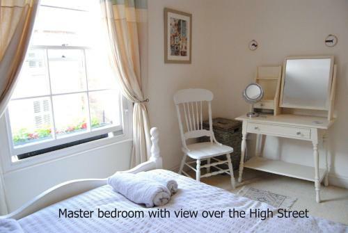 High Street Apartment