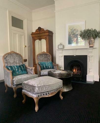 Bed & Breakfast Howlong Old Post Office Luxury Suite