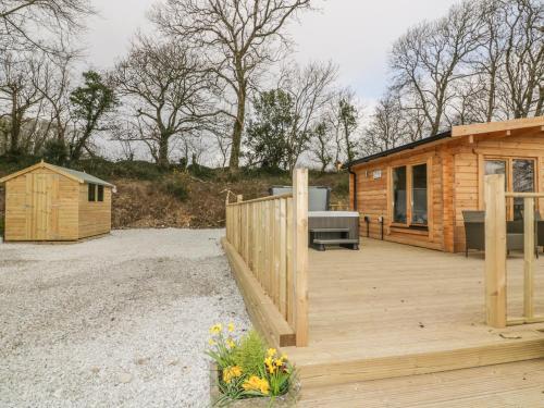 Little Orchard Lodge