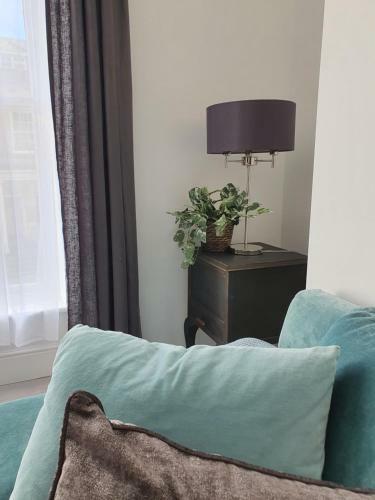Apartamento The William Lemon - Classic, Restful, Opulent 1 Bed - Central Truro