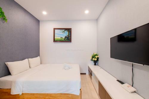 New Land Apartment