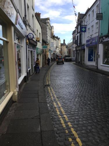 2 Leather Lane