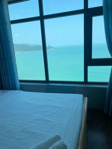 Apartamento C?n H? M??ng Thanh H�n Ch?ng Beach