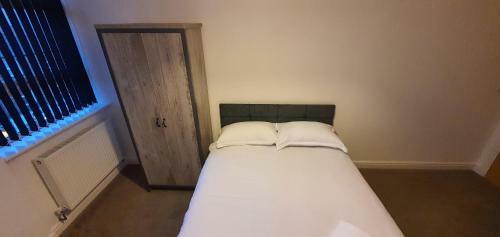 Hostal 24hr Self Check In Apartment Central Wakefield