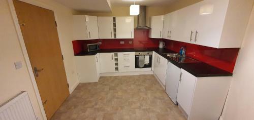Hostal 24hr Self Check In Apartment Central Wakefield