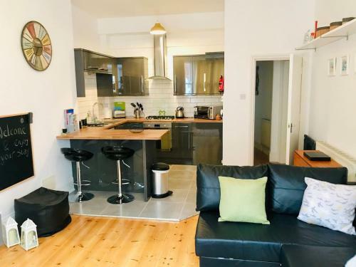 Pj's Central Ventnor Holiday Apartment
