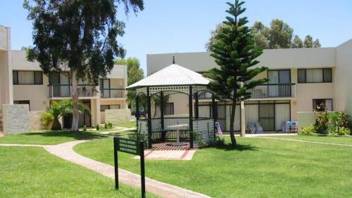 Apt 42 Riverview Holiday Apartments