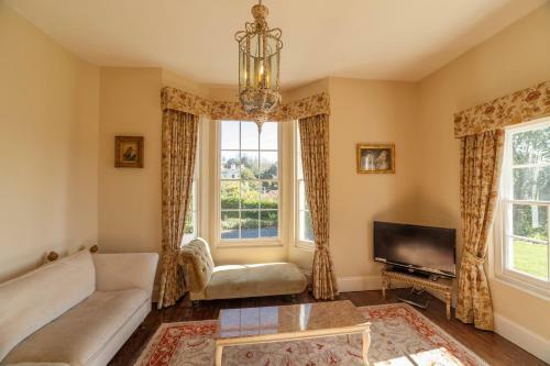 The Manor