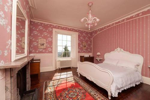 The Manor