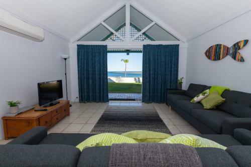 Waterfront Apartment 1 - Kalbarri, Wa