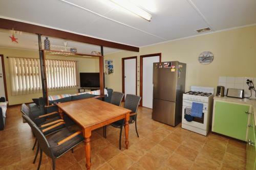 Mackie Lodge - Kalbarri, Wa
