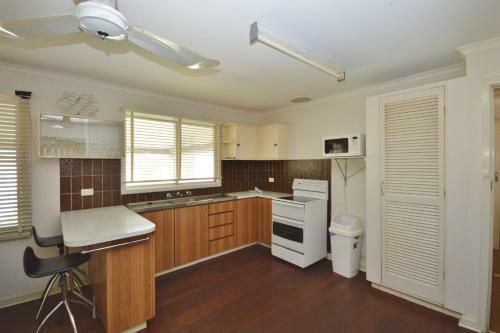 Patrick Crescent 18 - Kalbarri, Wa