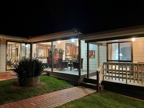 Coastal Country Retreat, Spa, Pet Friendly, Wifi