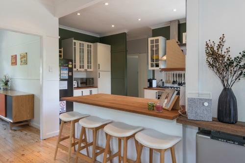Katoomba Falls Cottage