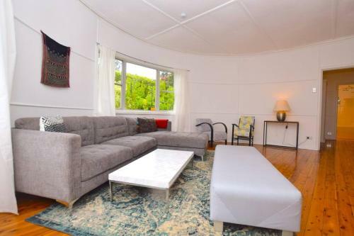 Echo Round House