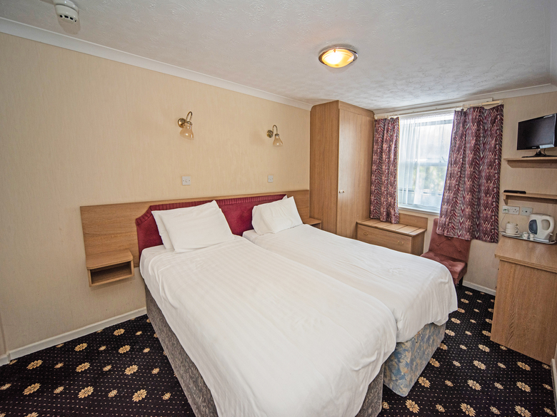 The Sherwood Palm Hotel