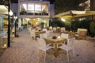 Hotel Airone