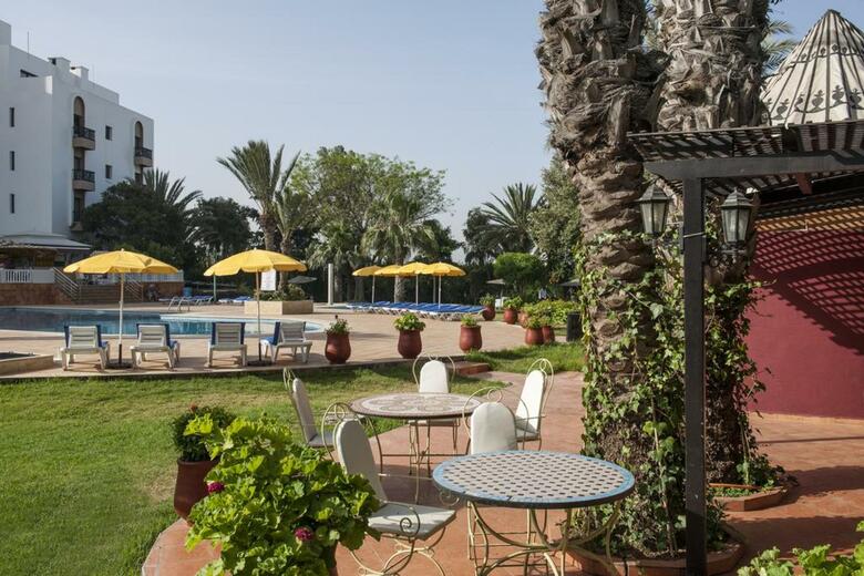 Hotel Oasis