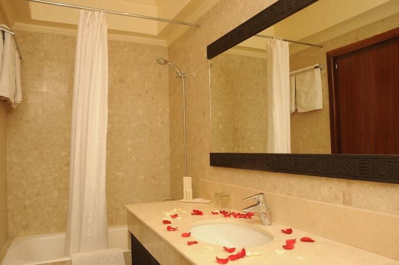 Hotel Oasis