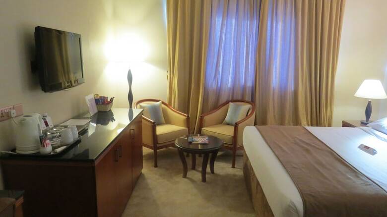 Hotel Al Jawhara Gardens