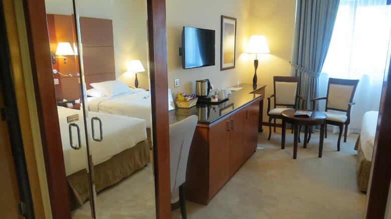 Hotel Al Jawhara Gardens