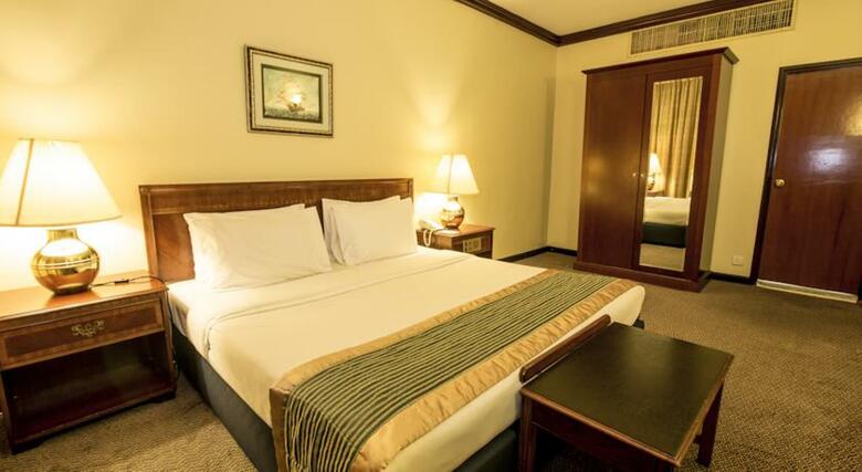 Hotel Imperial Suites