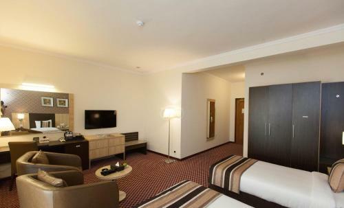Fortune Karama Hotel
