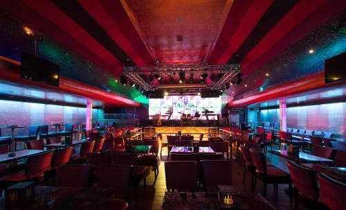 Fortune Karama Hotel