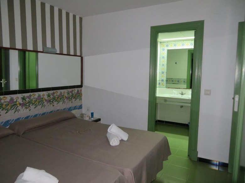 Apartamentos Destinos de Sol La Miner�a Roquetas de Mar