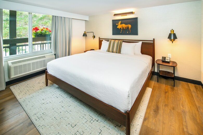 Hotel Charlton's Cedar Court