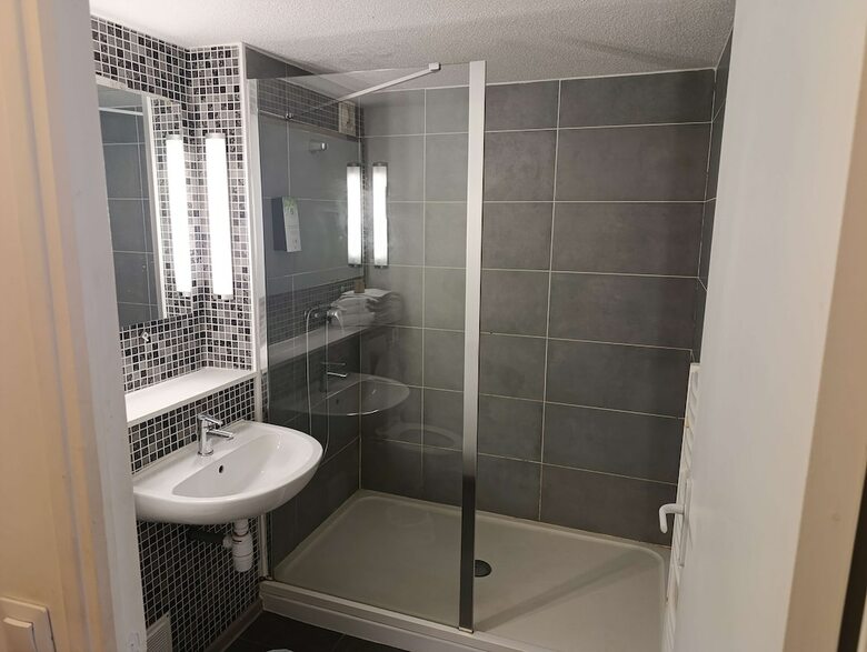 Hotel Kyriad Meaux Sud Nanteuil Les Meaux