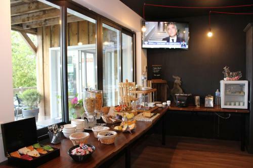 Hotel Le Clos De La Vaupali�re