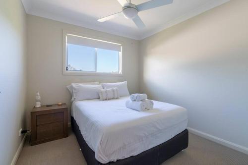 Peaceful Seaside Villa / Kiama