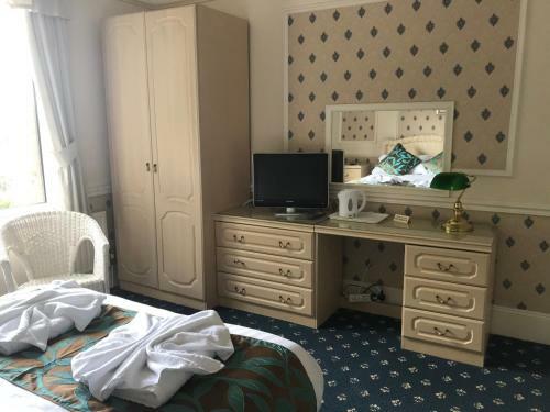 Hostal Everglades Hotel